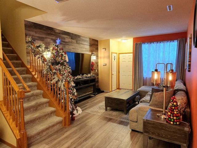 862 Princeton Avenue, Shakopee, MN 55379