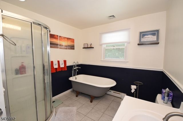 567 Foothill Rd, Bridgewater Twp., NJ 08807