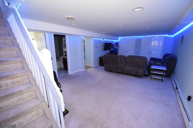 567 Foothill Rd, Bridgewater Twp., NJ 08807