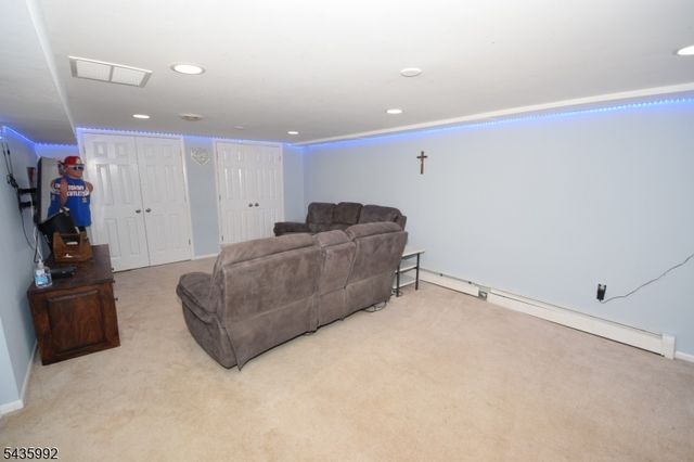 567 Foothill Rd, Bridgewater Twp., NJ 08807