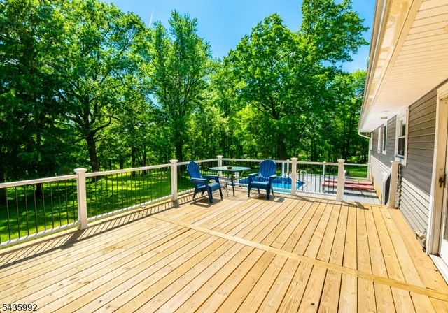 567 Foothill Rd, Bridgewater Twp., NJ 08807