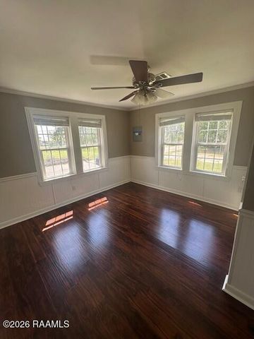 817 E Putnam Street, Erath, LA 70533