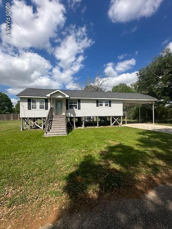 817 E Putnam Street, Erath, LA 70533