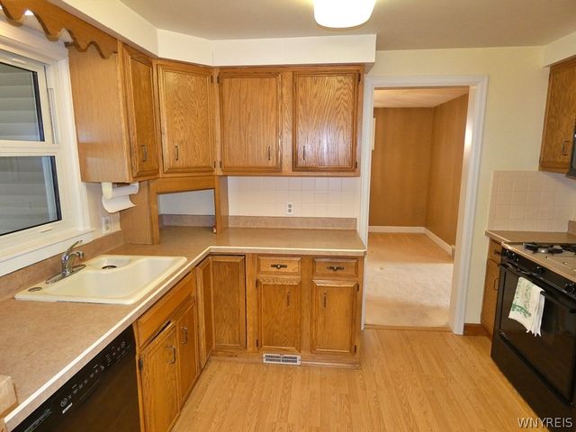 68 Belmont Avenue, Tonawanda, NY 14223