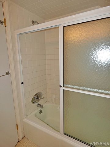 68 Belmont Avenue, Tonawanda, NY 14223