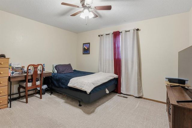 1521 NE 1st Street, Moore, OK 73160