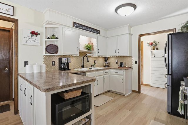 1521 NE 1st Street, Moore, OK 73160