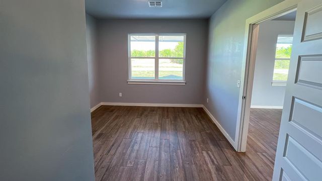 102 Olde Mill Road, Jones, OK 73049