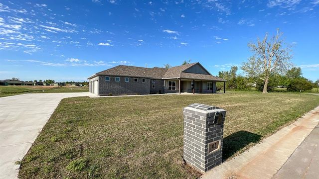 102 Olde Mill Road, Jones, OK 73049