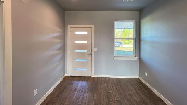 102 Olde Mill Road, Jones, OK 73049