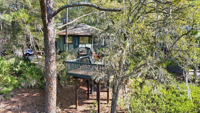2065 Deer Island Road, Hilton Head Island, SC 29928