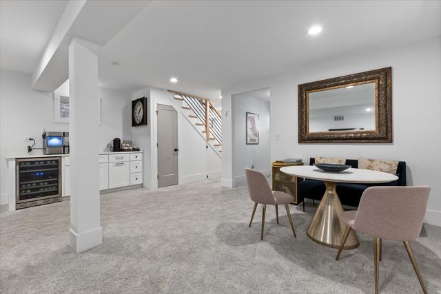 2144 N Rockwell Street, Chicago, IL 60647