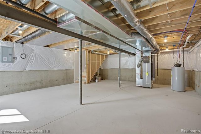 114 Parsons Lane, Saline, MI 48176