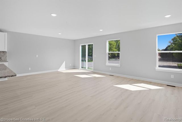 114 Parsons Lane, Saline, MI 48176