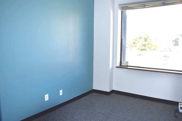 415 Washington Street 200-206, Waukegan, IL 60085