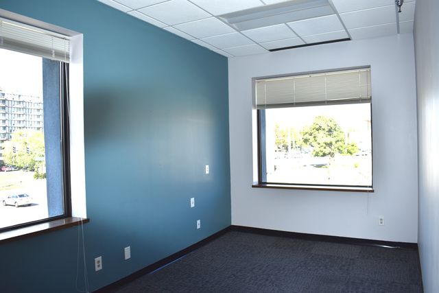 415 Washington Street 200-206, Waukegan, IL 60085