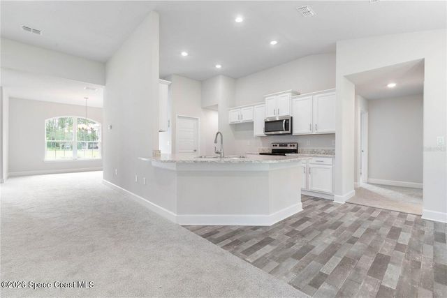 527 Winer Avenue SW, Palm Bay, FL 32908