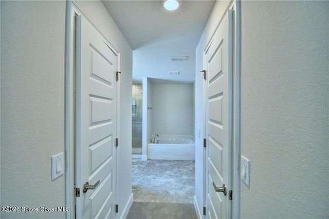 527 Winer Avenue SW, Palm Bay, FL 32908