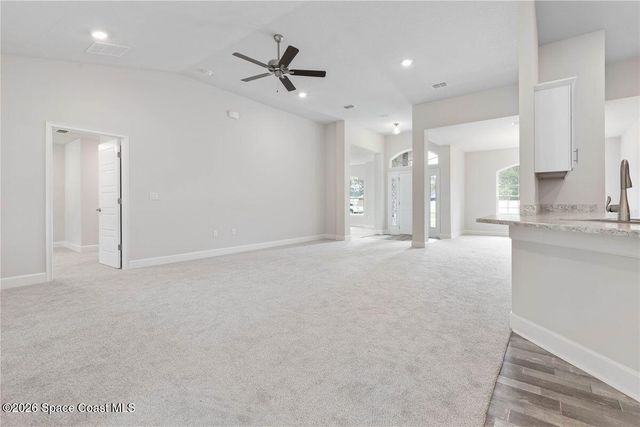 527 Winer Avenue SW, Palm Bay, FL 32908