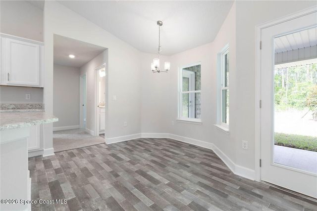 527 Winer Avenue SW, Palm Bay, FL 32908