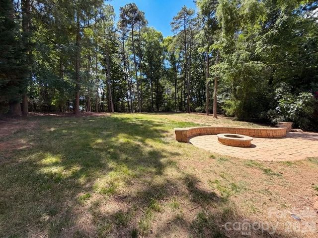 12209 Willingdon Road, Huntersville, NC 28078