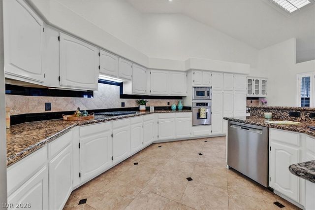 7308 Breezy Night Court, Las Vegas, NV 89129