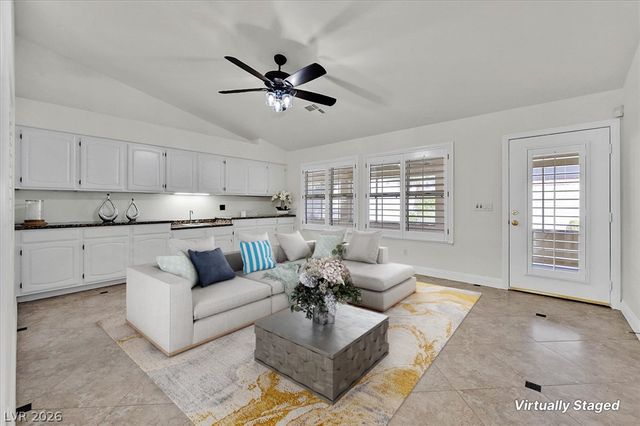 7308 Breezy Night Court, Las Vegas, NV 89129
