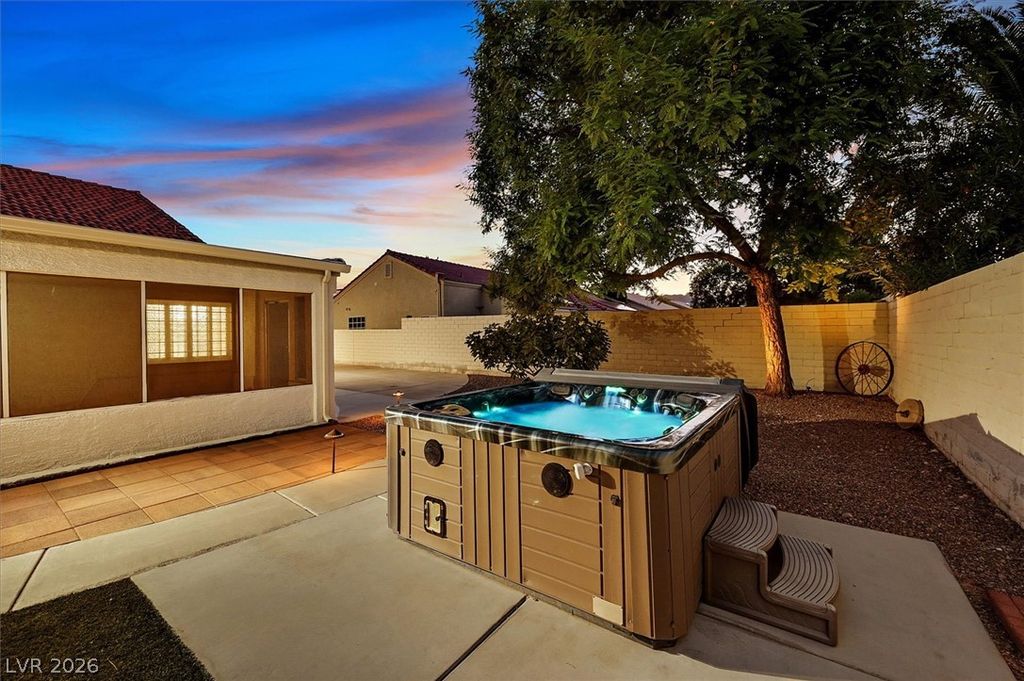 7308 Breezy Night Court, Las Vegas, NV 89129 — photo 5