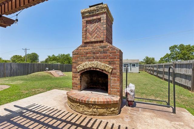 11929 NW 136th Terrace, Piedmont, OK 73078