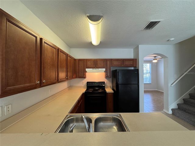 1561 BLUE MAGNOLIA ROAD, Brandon, FL 33510