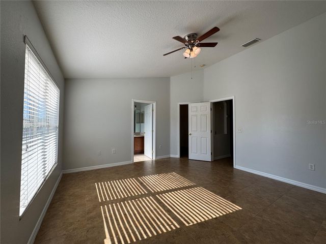 1561 BLUE MAGNOLIA ROAD, Brandon, FL 33510