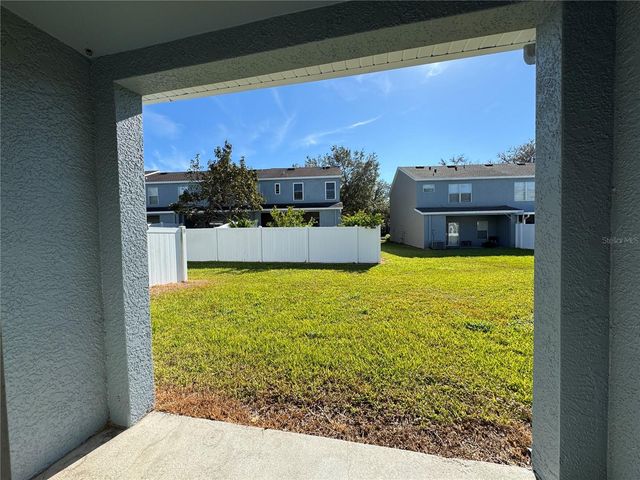 1561 BLUE MAGNOLIA ROAD, Brandon, FL 33510