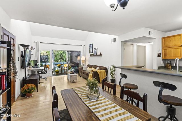 5700 Etiwanda Avenue 248, Tarzana, CA 91356