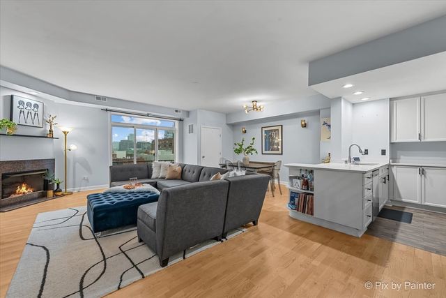680 N Green Street 605, Chicago, IL 60642