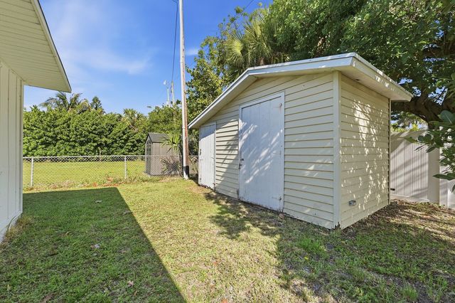 107 Fernandina Street, Fort Pierce, FL 34949