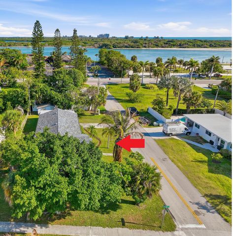 107 Fernandina Street, Fort Pierce, FL 34949
