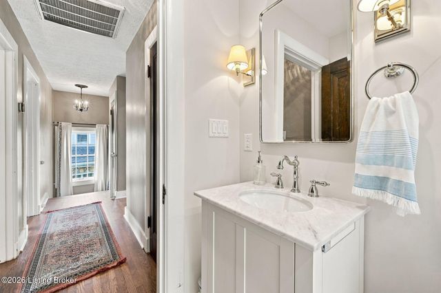 2609 Whittier Ave, Louisville, KY 40205