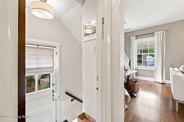 2609 Whittier Ave, Louisville, KY 40205
