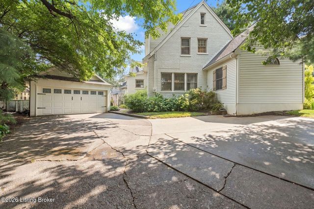 2609 Whittier Ave, Louisville, KY 40205
