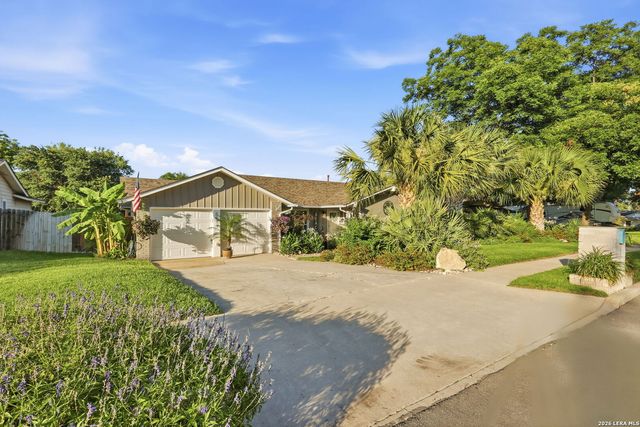 6607 CLOVERBEND ST, San Antonio, TX 78238