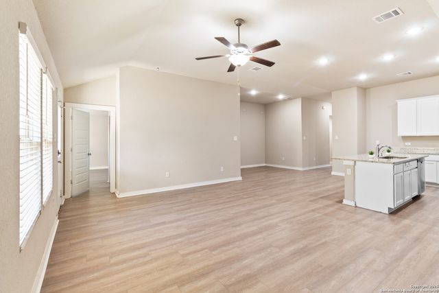 12307 Tower Forest, San Antonio, TX 78253