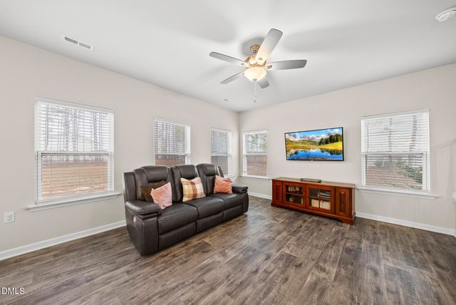 304 Beacon Hill Road, Lillington, NC 27546