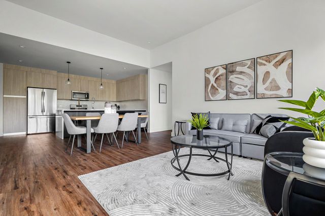 5515 Humming Bird LN 309, Austin, TX 78745