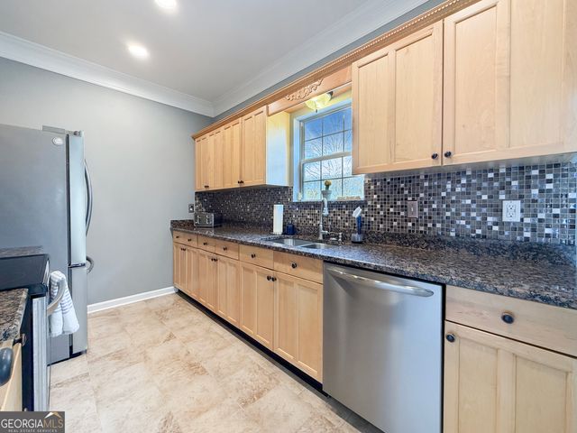 42 Stonemill Court, Newnan, GA 30265