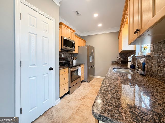 42 Stonemill Court, Newnan, GA 30265