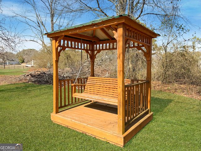 42 Stonemill Court, Newnan, GA 30265