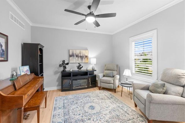 25404 W 146 Street, Olathe, KS 66061