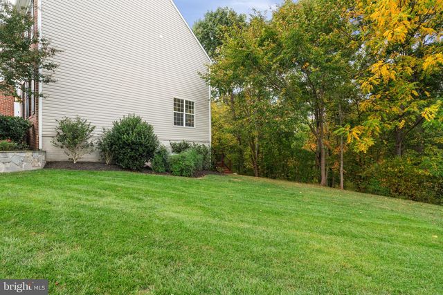 20848 GREAT FALLS FOREST DR, Sterling, VA 20165