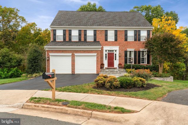 20848 GREAT FALLS FOREST DR, Sterling, VA 20165