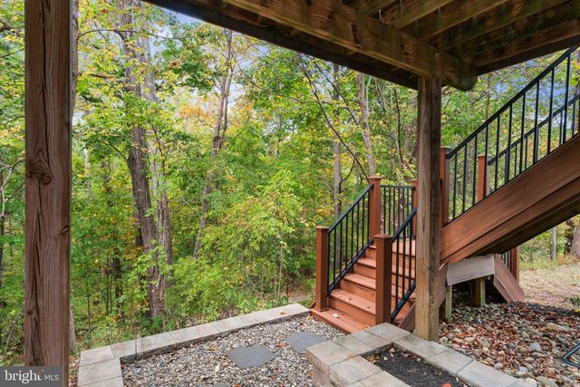 20848 GREAT FALLS FOREST DR, Sterling, VA 20165